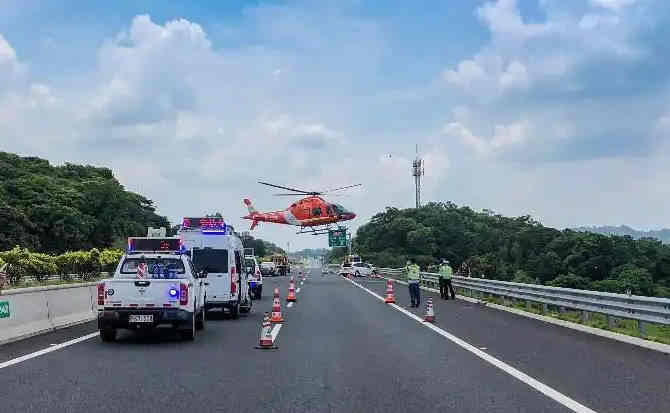 汝城高速公路汽车救援案例